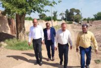 بازدید بخشدار مرکزی یزد از پروژه‌های عمرانی و کارگاه زیلوبافی بانوان روستای خویدک 
