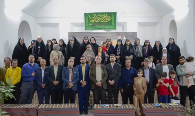 سومین شب شعر «قلمدان‌های فیروزه»؛ تجلی شعر آیینی در یزد  