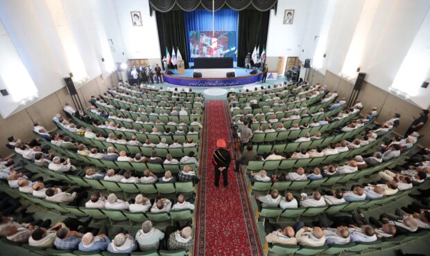 فولاد آلیاژی ایران میزبان آزادگان سرافراز یزد