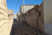 رفع خطر از سه پلاک مسکونی در محله اکبرآباد