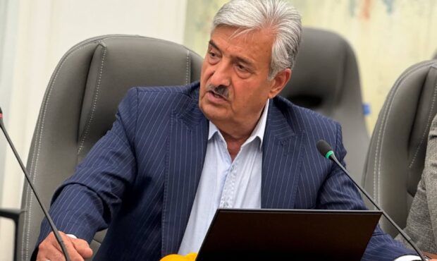 تداوم فشارهای ارزی و مالیاتی، صنعت کاشی و سرامیک را در آستانه تعطیلی قرار داده است