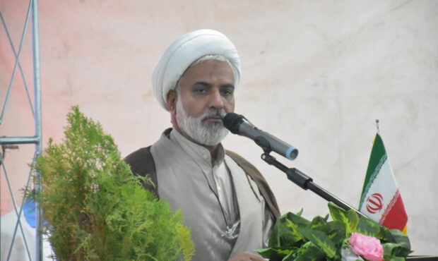 نمایشگاه «رستاخیز» در جوار امامزاده سید جعفرمحمد(ع) افتتاح شد/تجلی معنویت و برکت